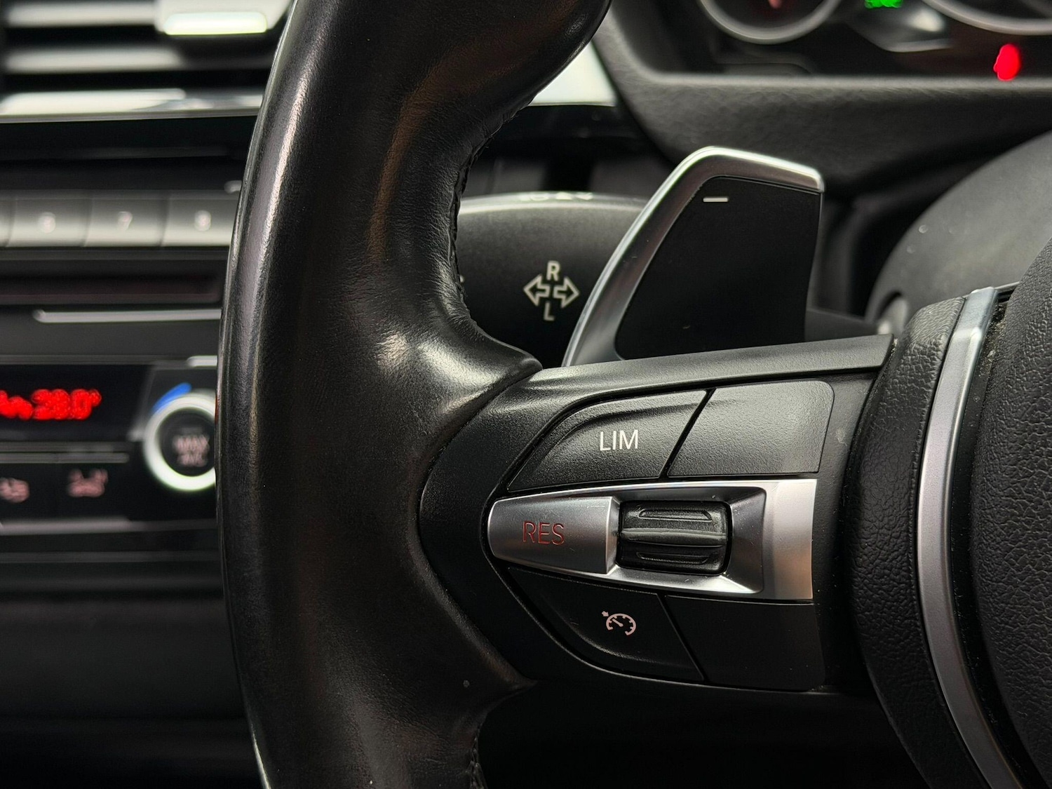 Used BMW 3 Series for sale - 78136210: Photo 33