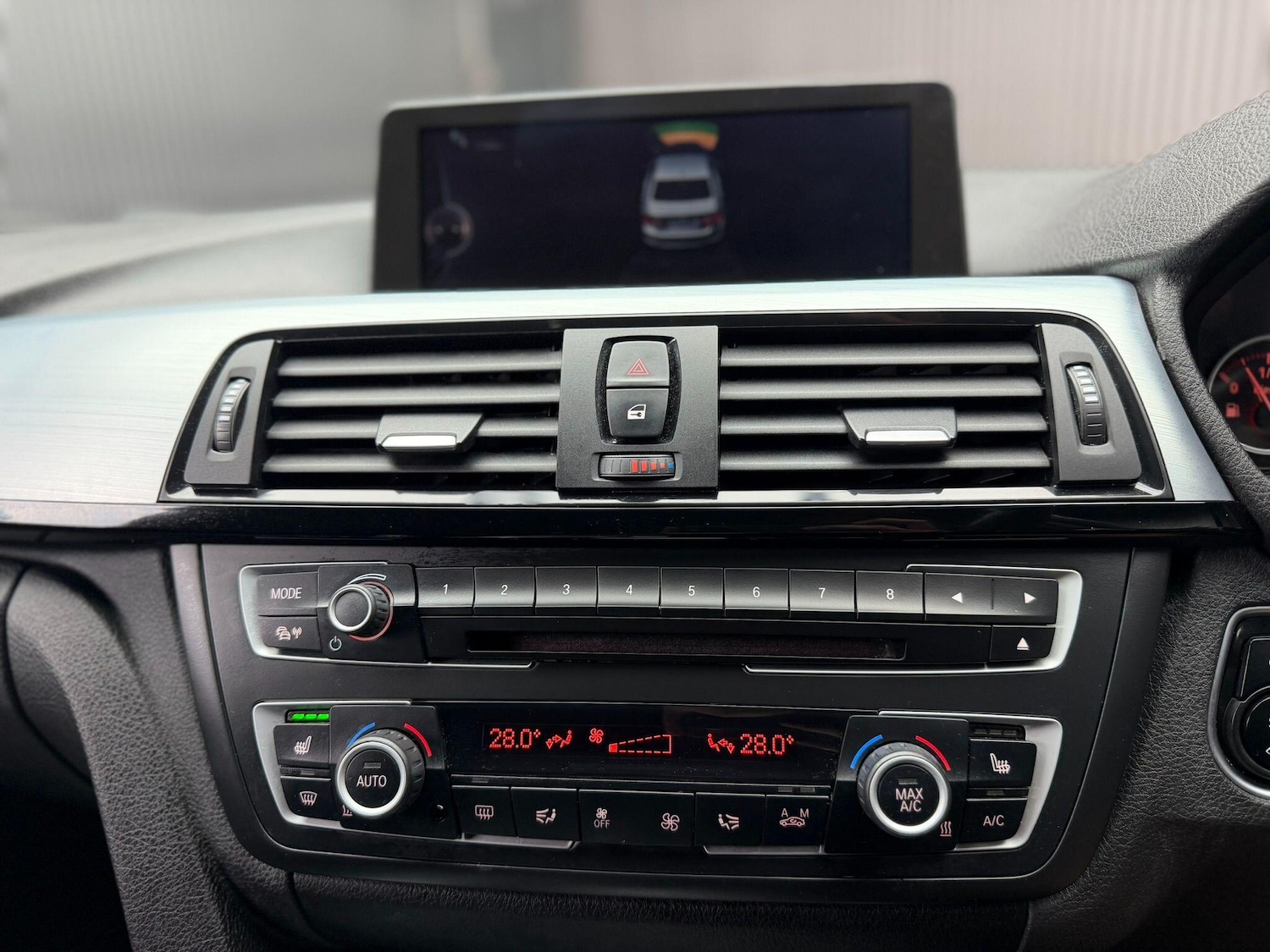 Used BMW 3 Series for sale - 78136210: Photo 42