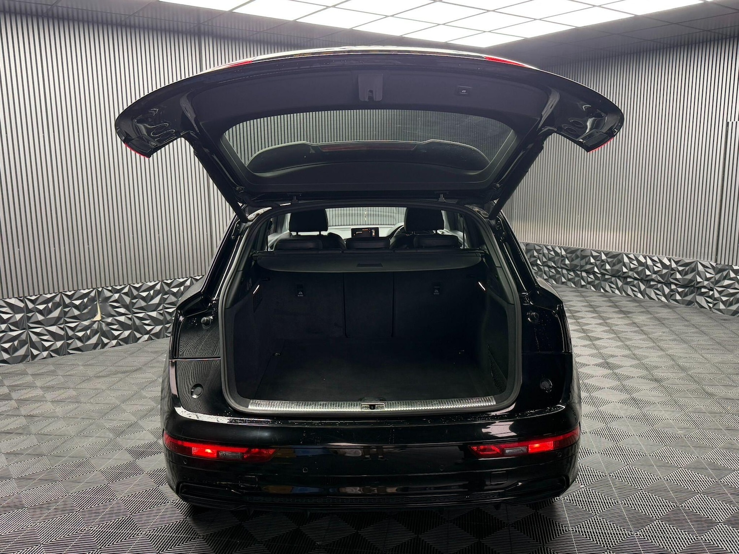 Used Audi Q5 for sale - 76992654: Photo 61