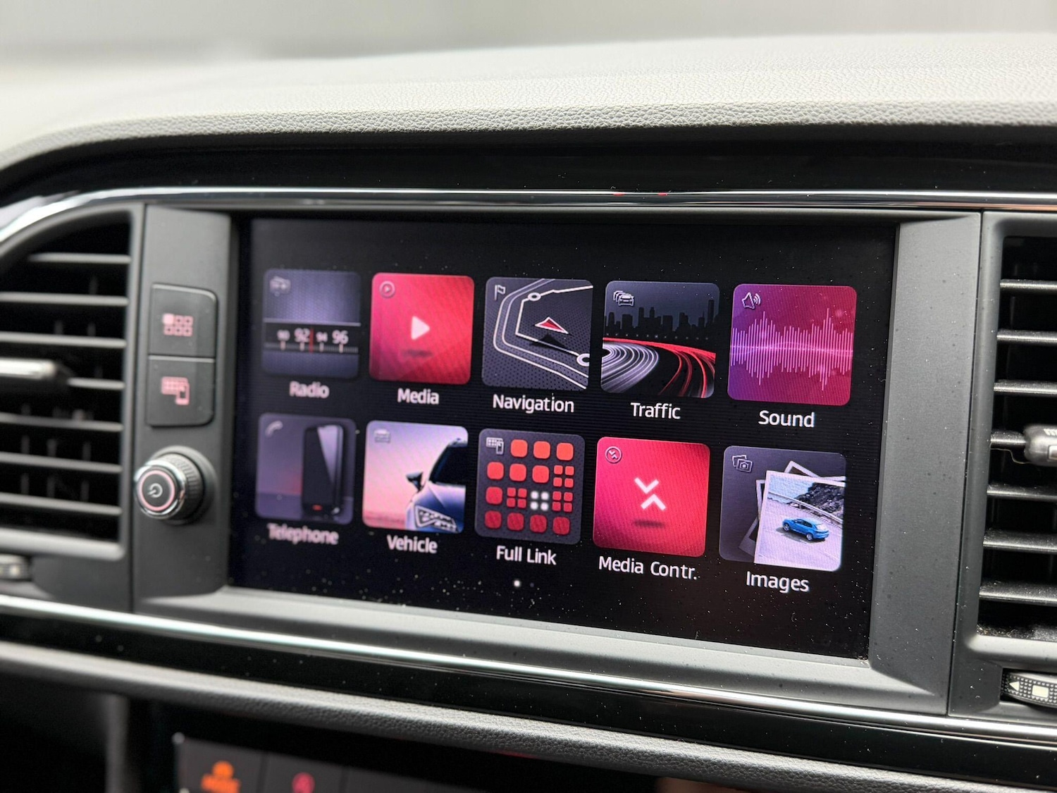 Used SEAT Leon 2018 for sale - 76632908: Photo 34