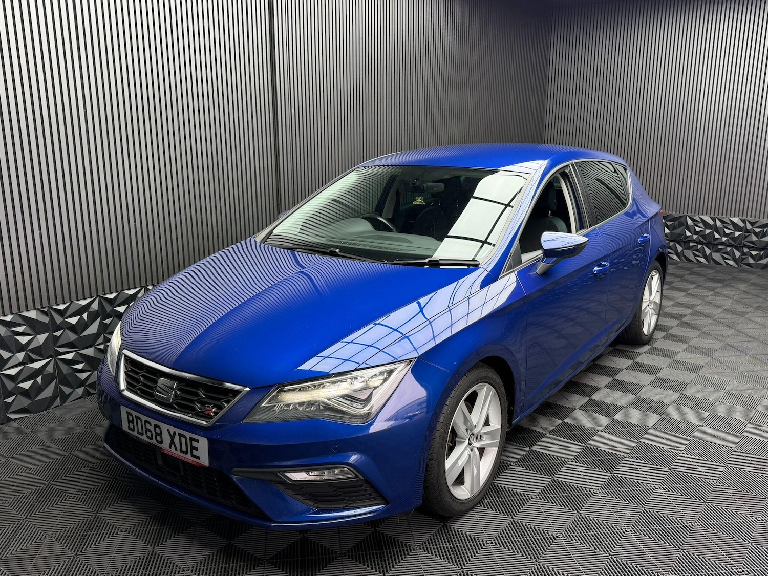 Used SEAT Leon 2018 for sale - 76632908: Photo 4