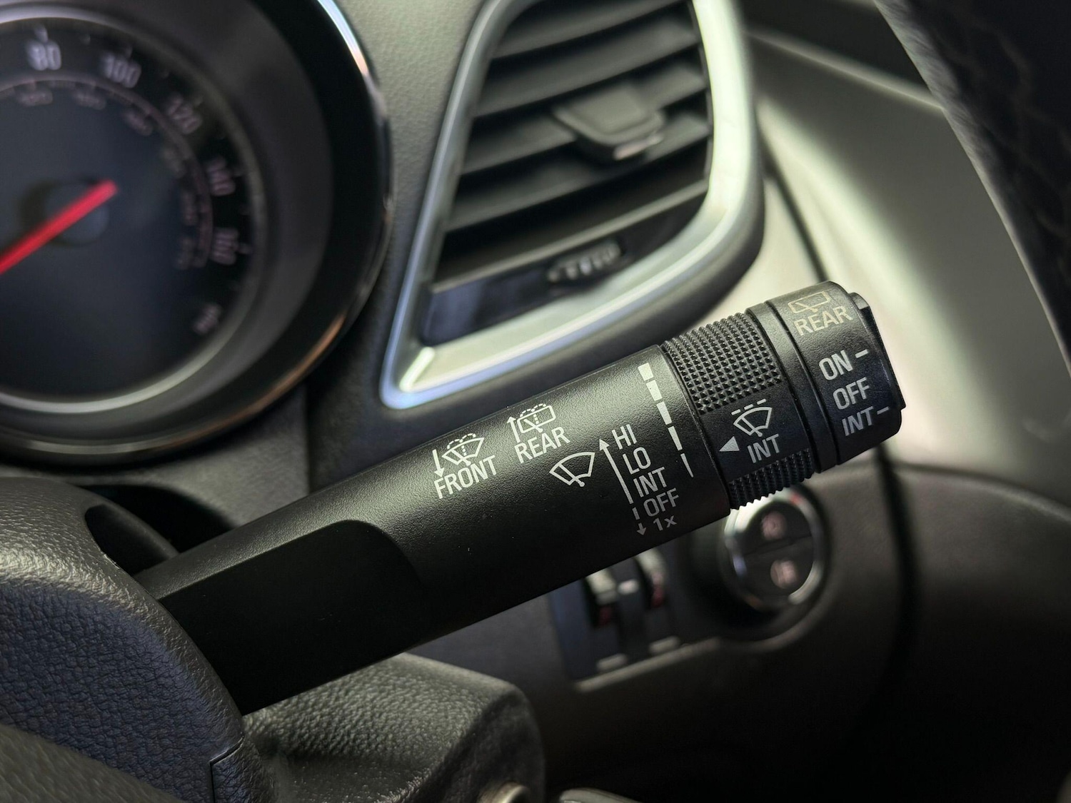 Used Vauxhall Mokka 2015 for sale - 77645759: Photo 22