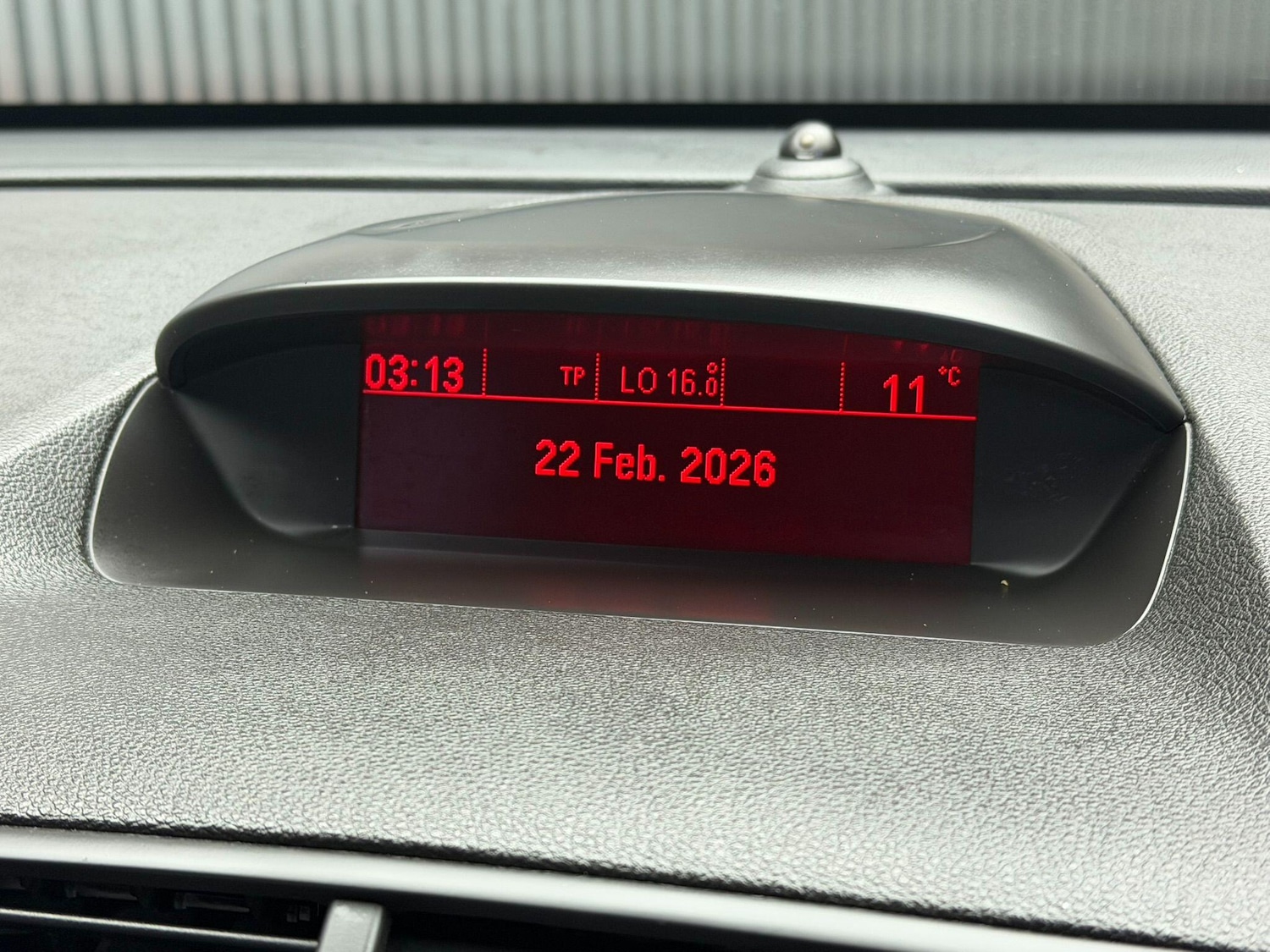 Used Vauxhall Mokka 2015 for sale - 77645759: Photo 32