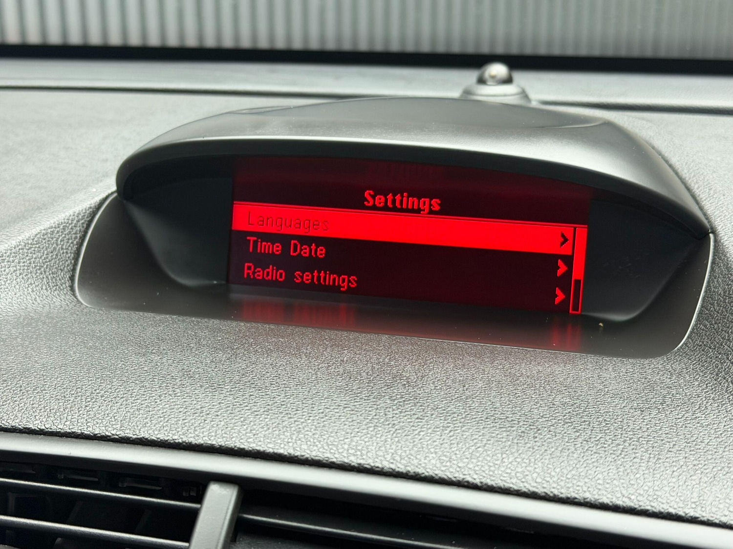 Used Vauxhall Mokka 2015 for sale - 77645759: Photo 35