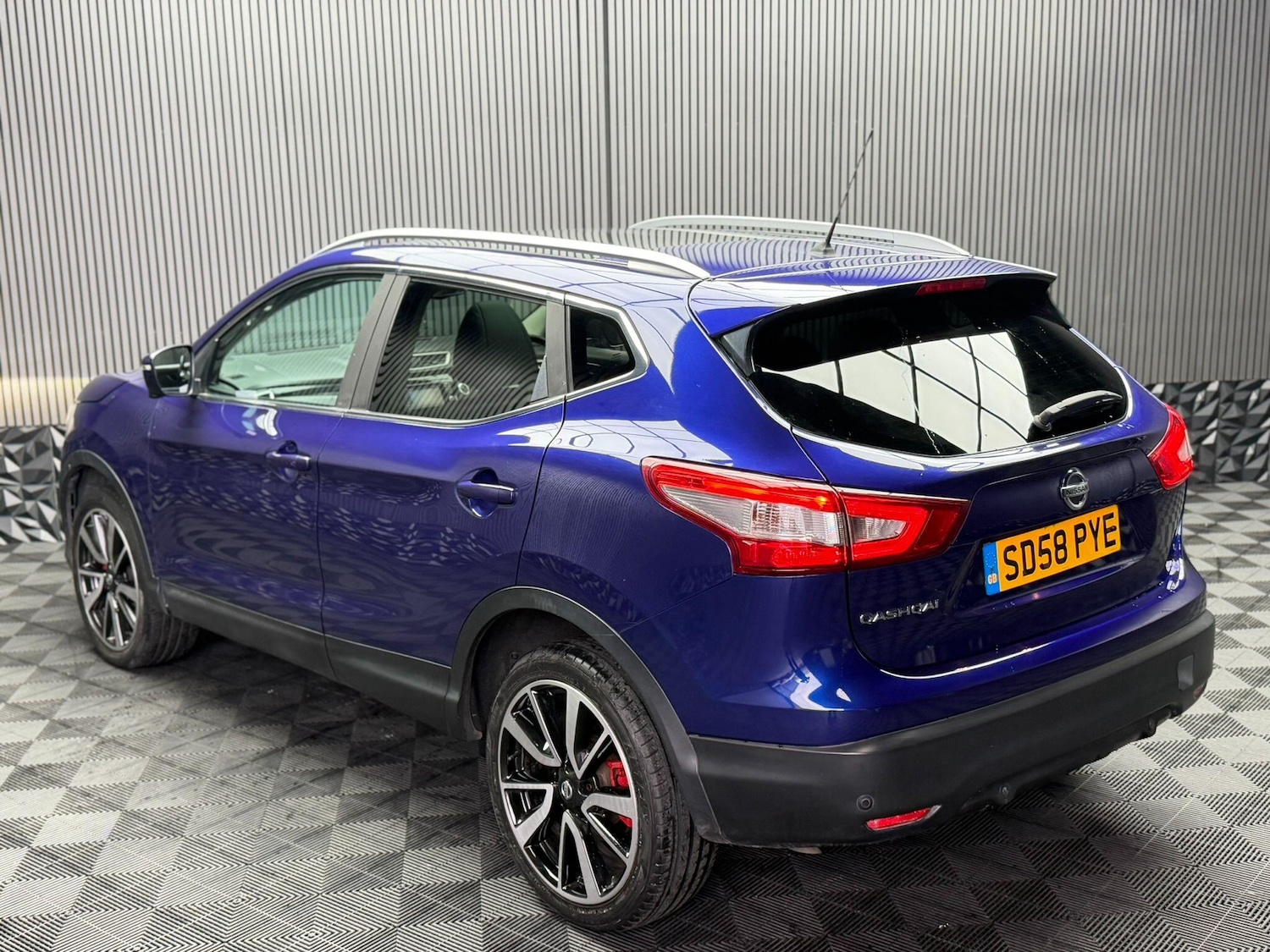 Used Nissan Qashqai 2016 for sale - 77054061: Photo 12