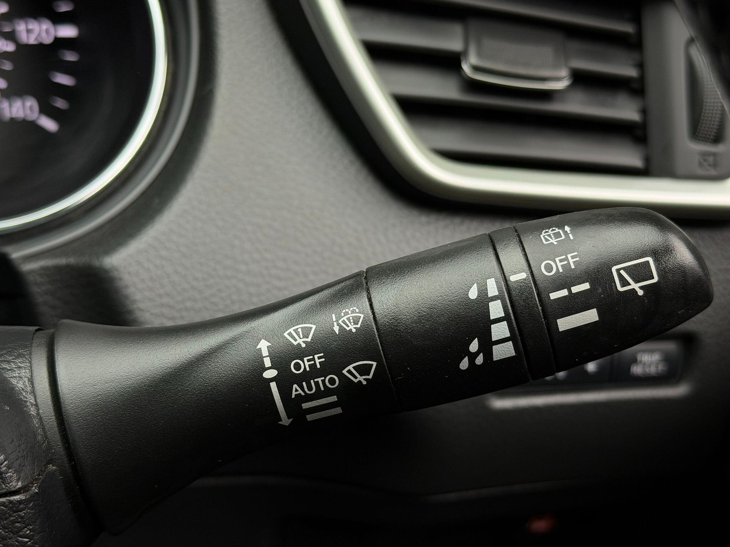 Used Nissan Qashqai 2016 for sale - 77054061: Photo 26