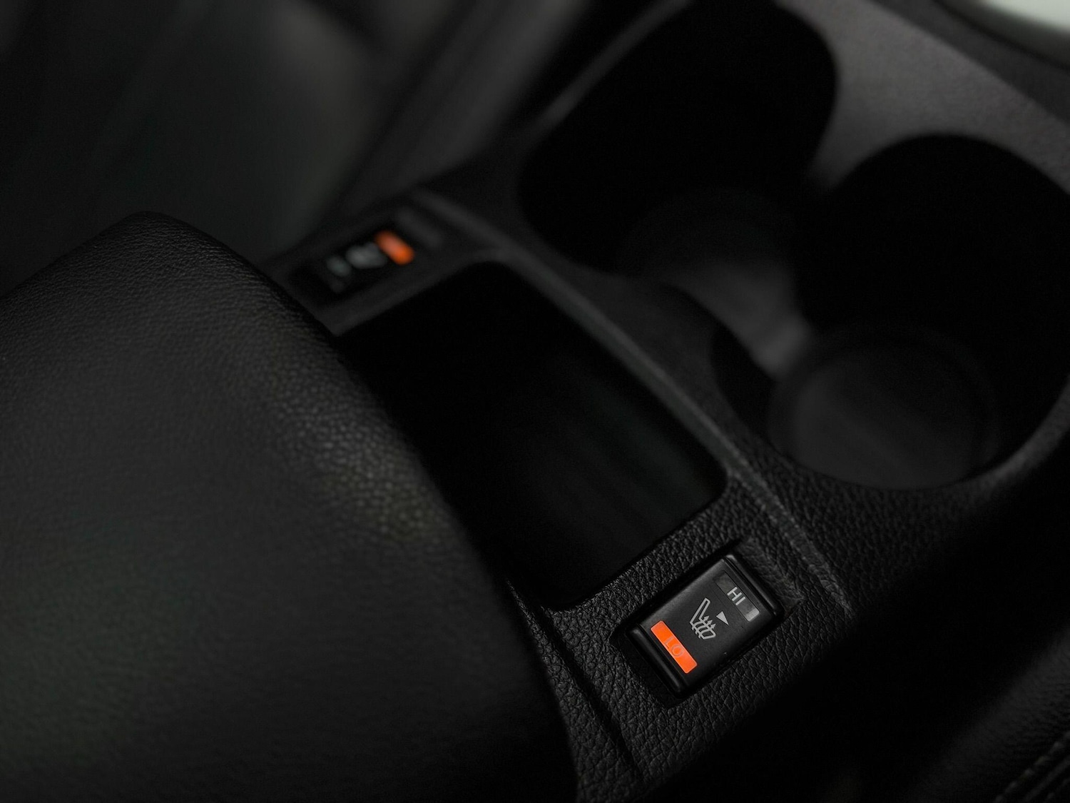 Used Nissan Qashqai 2016 for sale - 77054061: Photo 31