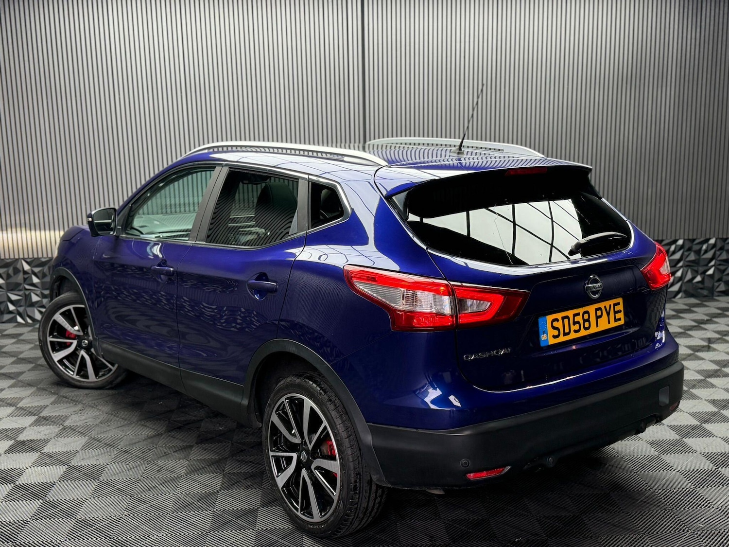Used Nissan Qashqai 2016 for sale - 77054061: Photo 4