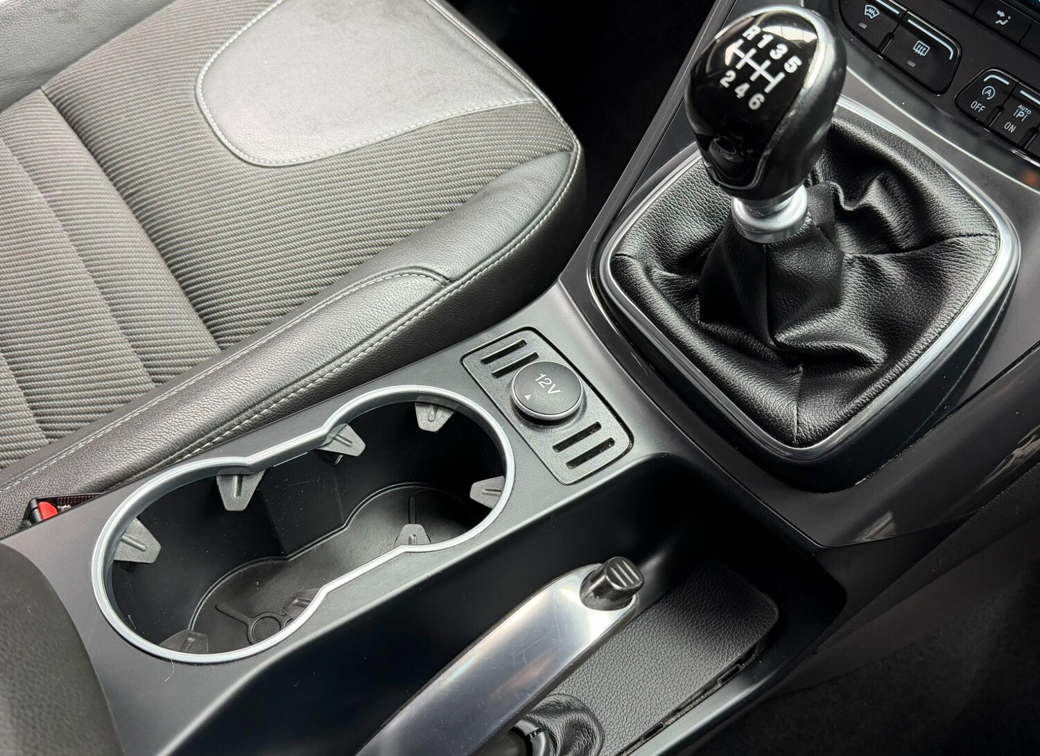 Used Ford Kuga 2016 for sale - 77909171: Photo 22