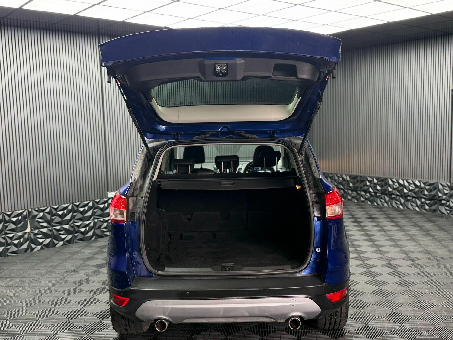 Used Ford Kuga 2016 for sale - 77909171: Photo 56