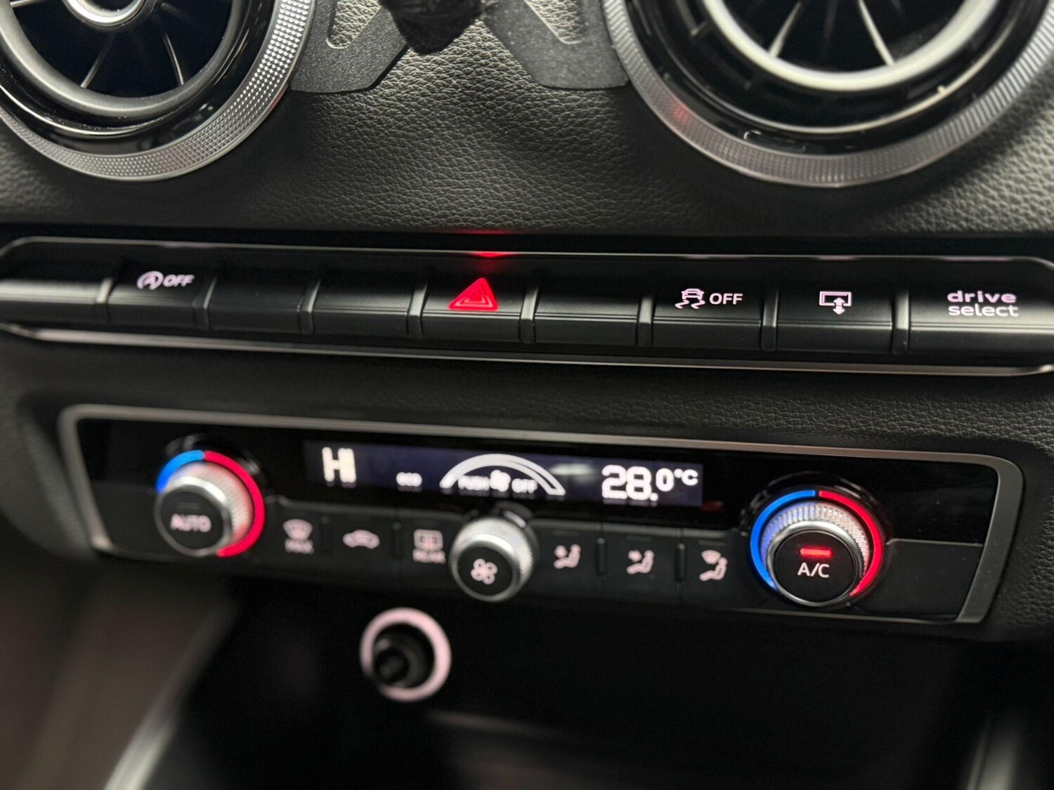 Used Audi A3 2016 for sale - 77909260: Photo 24