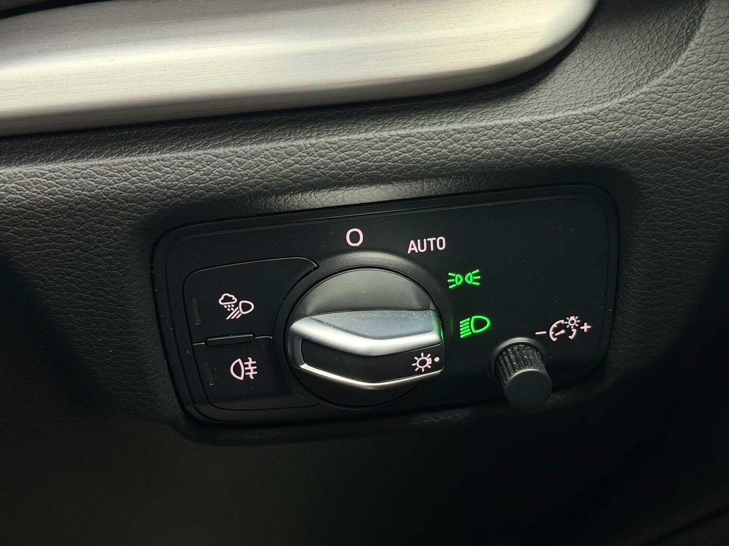 Used Audi A3 2016 for sale - 77909260: Photo 26