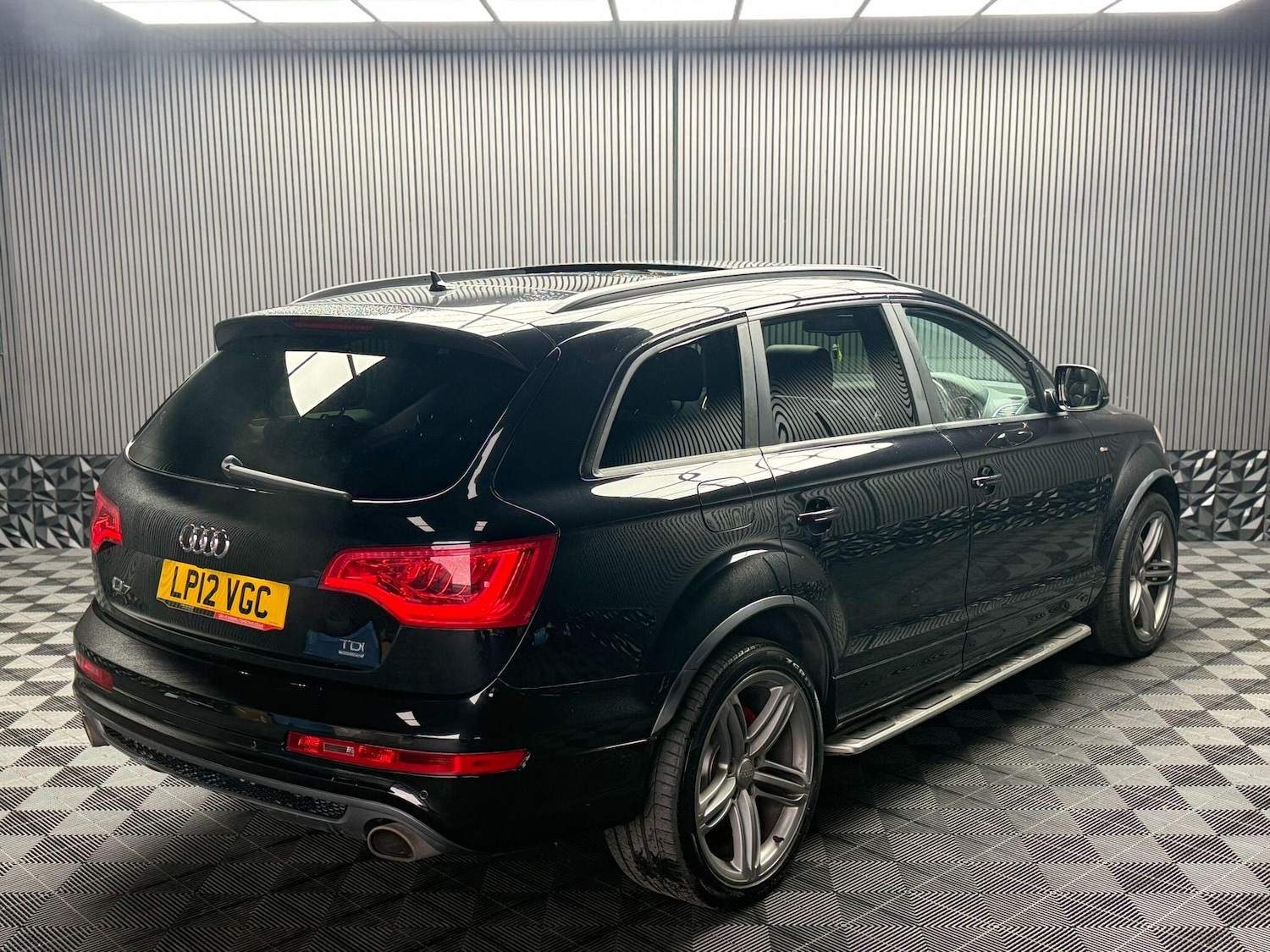 Used Audi Q7 2012 for sale - 76994070: Photo 16
