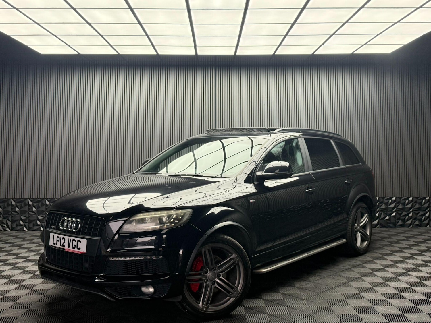 Used Audi Q7 2012 for sale - 76994070: Photo 4