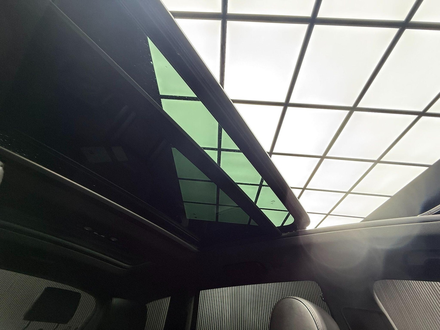 Used Audi Q7 2012 for sale - 76994070: Photo 53