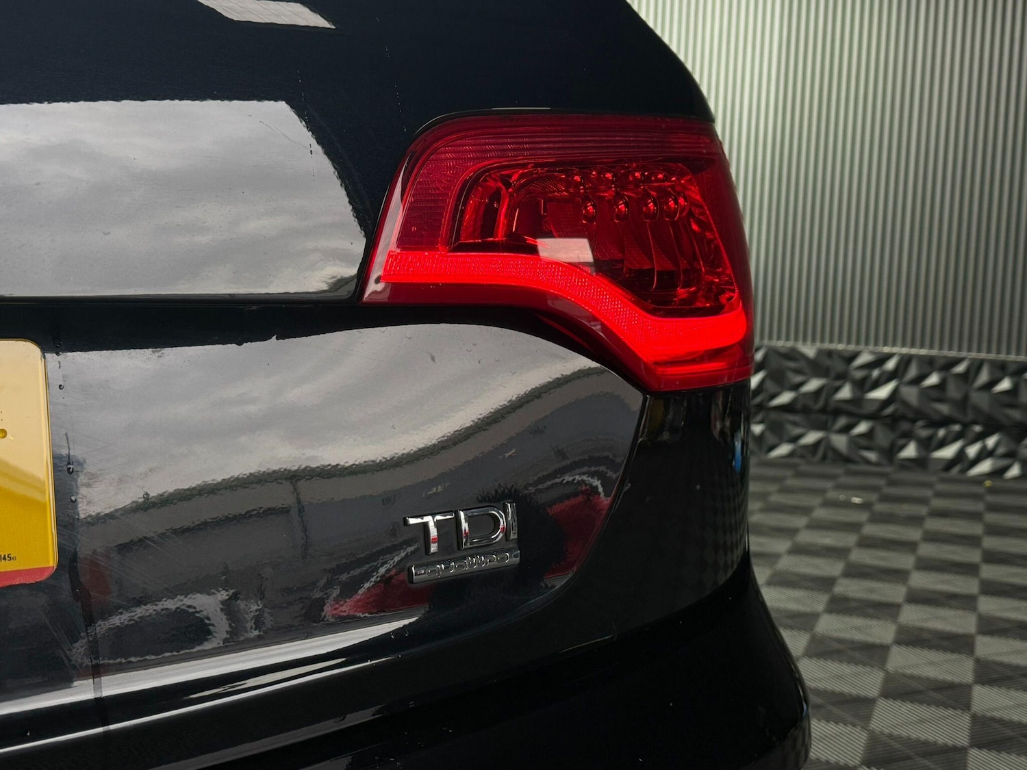 Used Audi Q7 2012 for sale - 76994070: Photo 55