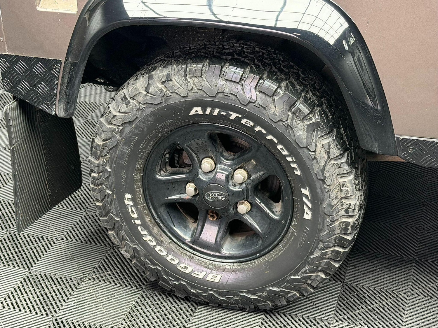 Used Land Rover Defender 90 1991 for sale - 77351858: Photo 27