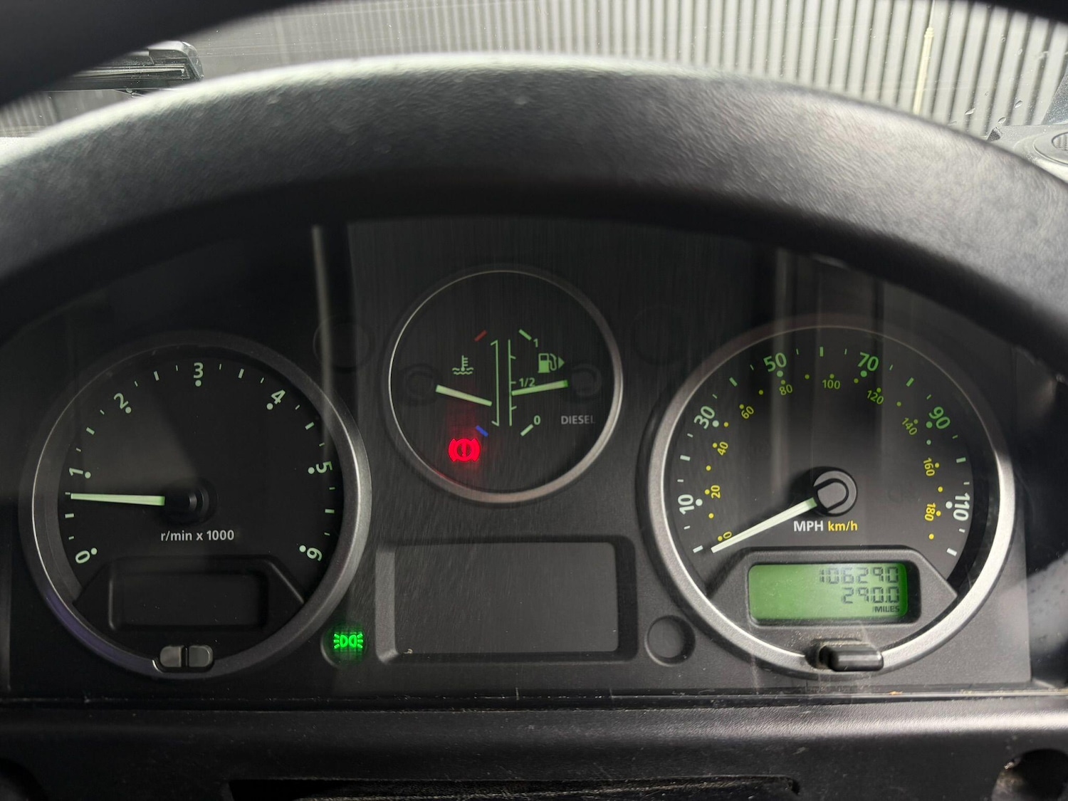 Used Land Rover Defender 90 1991 for sale - 77351858: Photo 28