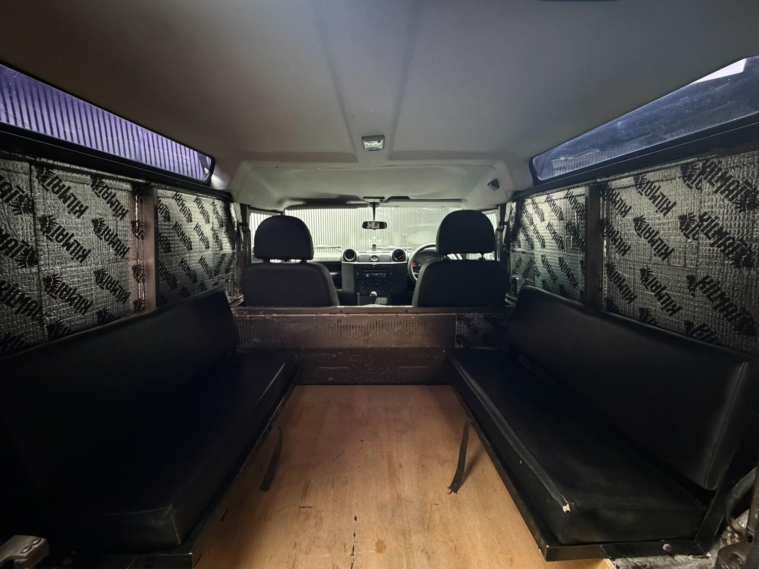 Used Land Rover Defender 90 1991 for sale - 77351858: Photo 35