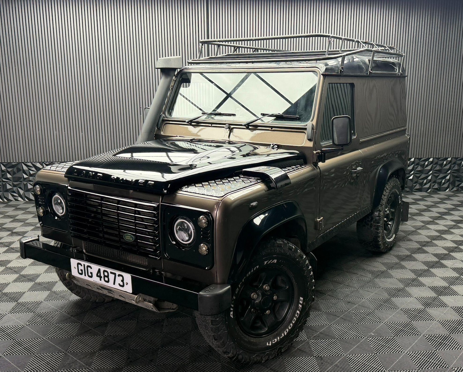 Used Land Rover Defender 90 1991 for sale - 77351858: Photo 4