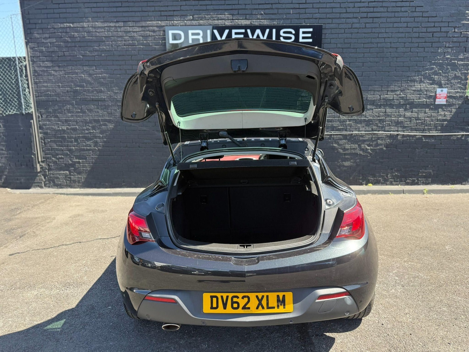 Vehicle 33
