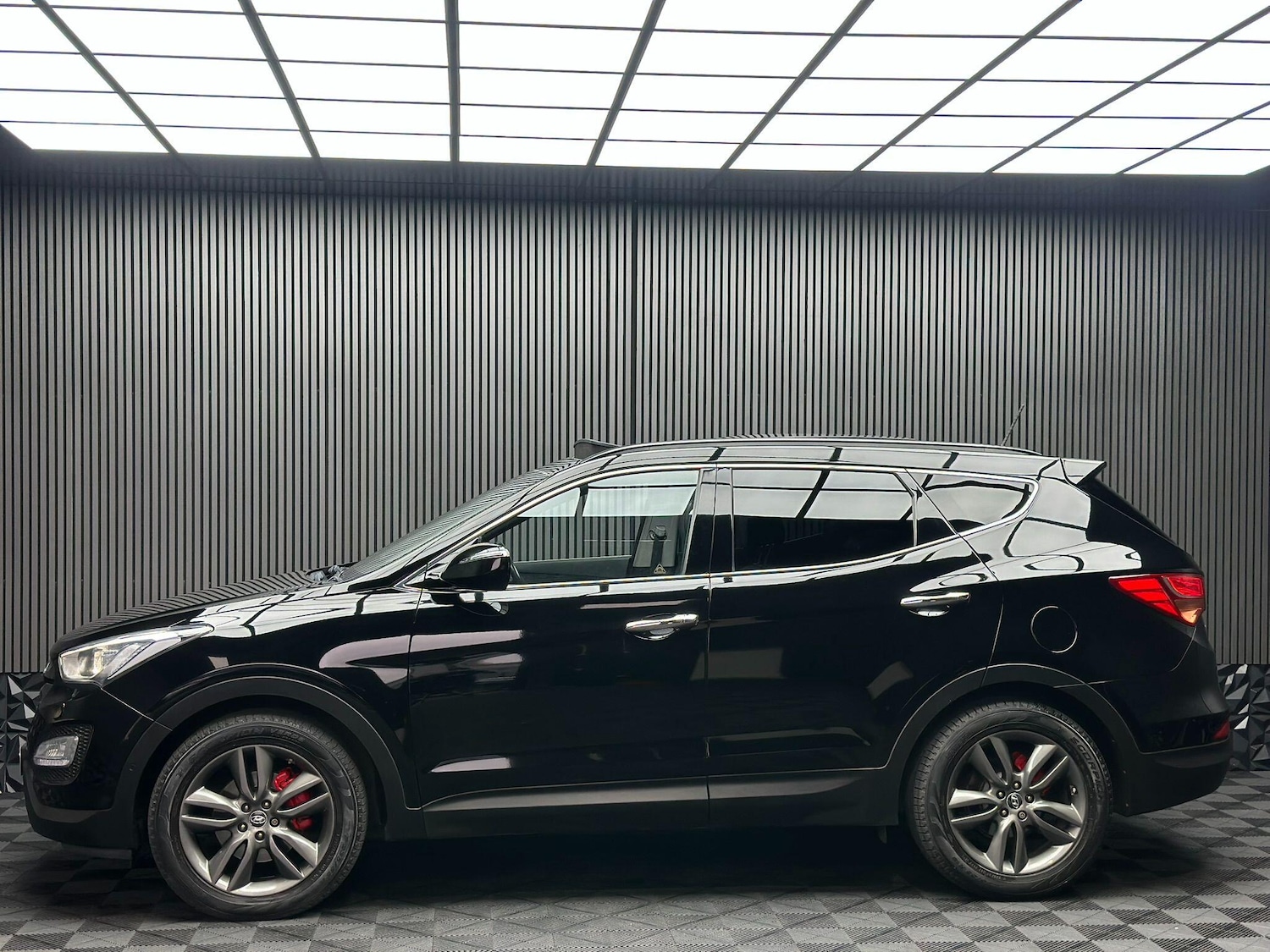 Used Hyundai Santa Fe 2013 for sale - 76337111: Photo 14
