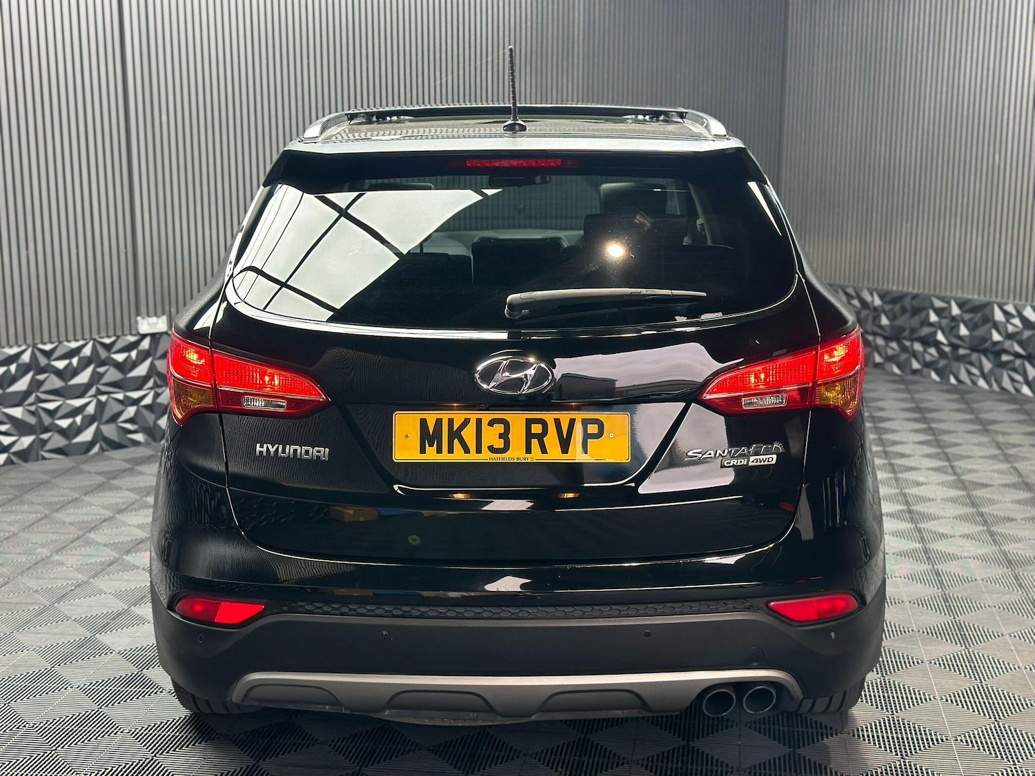 Used Hyundai Santa Fe 2013 for sale - 76337111: Photo 15