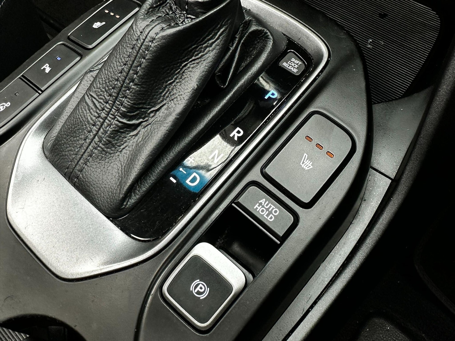 Used Hyundai Santa Fe 2013 for sale - 76337111: Photo 33