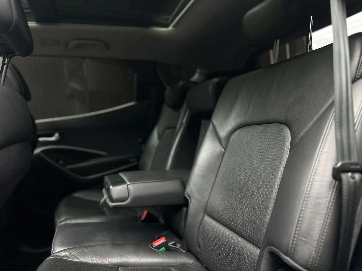 Used Hyundai Santa Fe 2013 for sale - 76337111: Photo 65