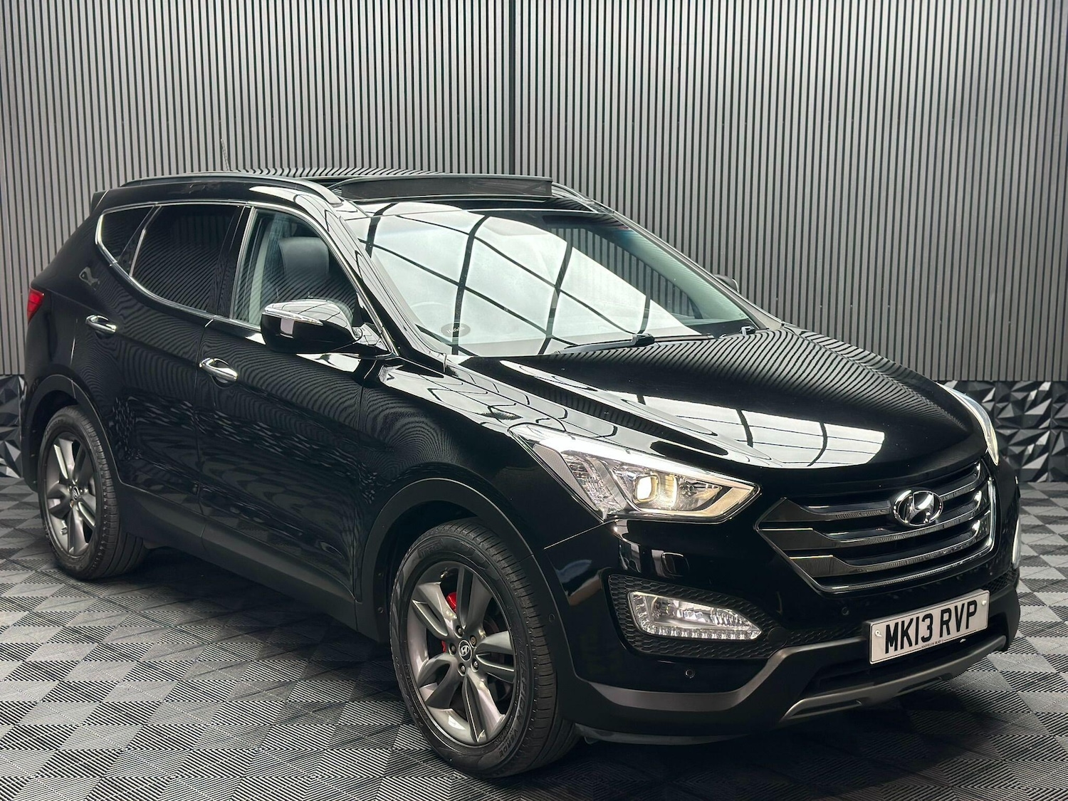Used Hyundai Santa Fe 2013 for sale - 76337111: Photo 7