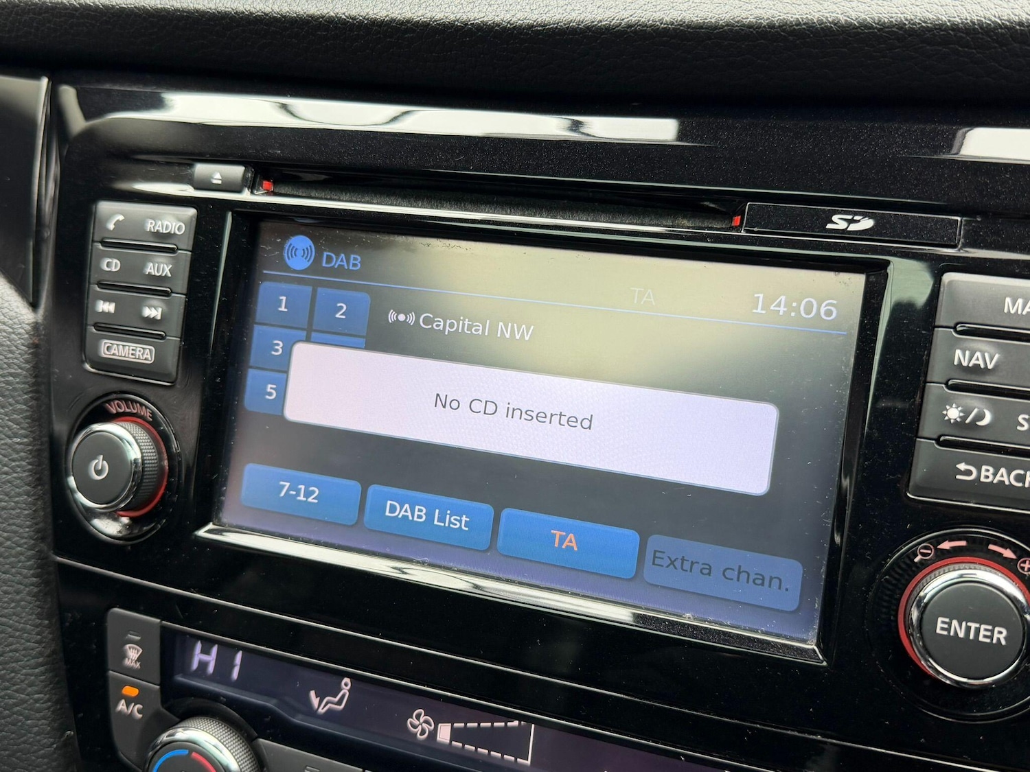 Used Nissan Qashqai 2015 for sale - 77559758: Photo 40