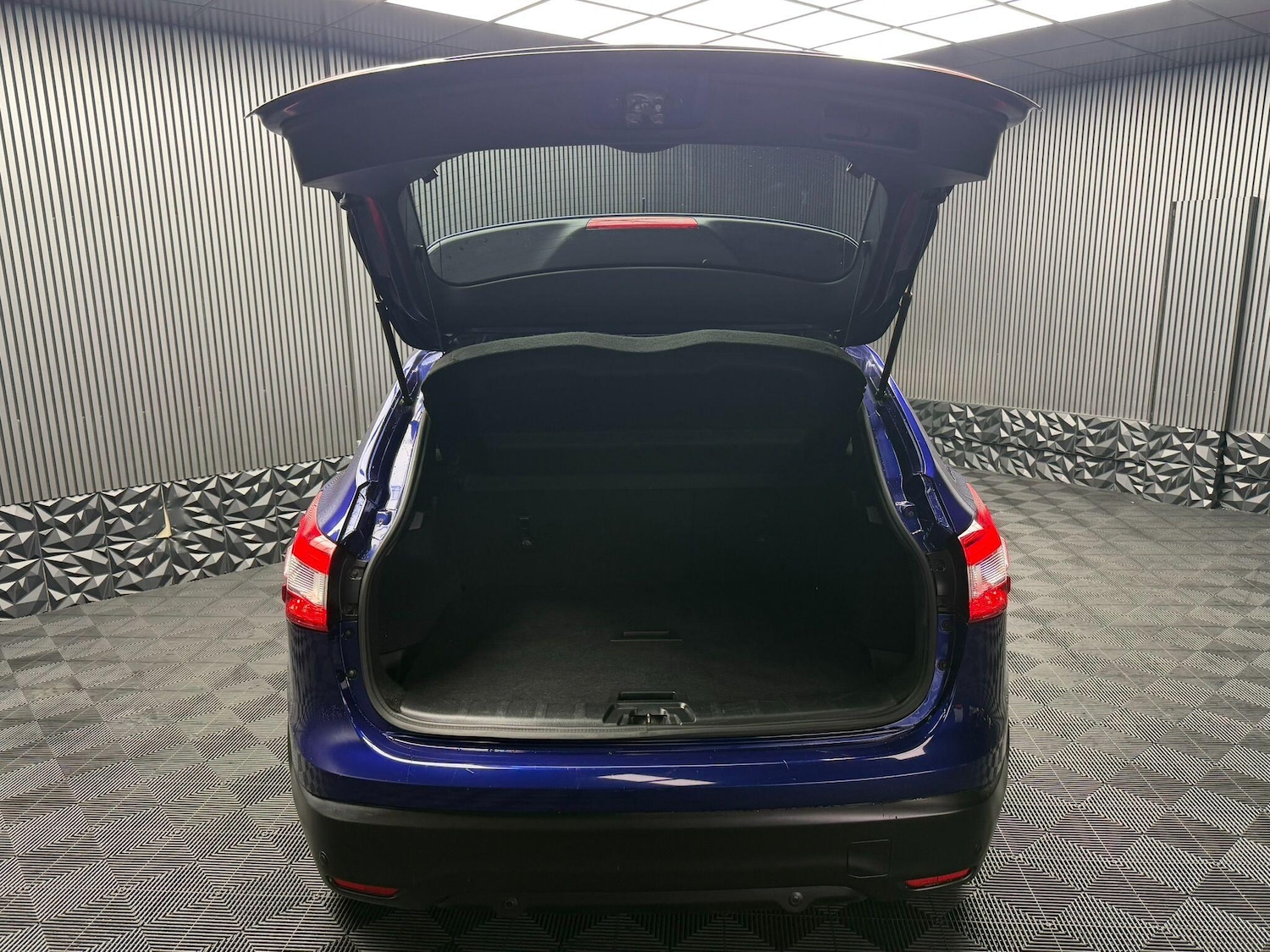 Used Nissan Qashqai 2015 for sale - 77559758: Photo 59