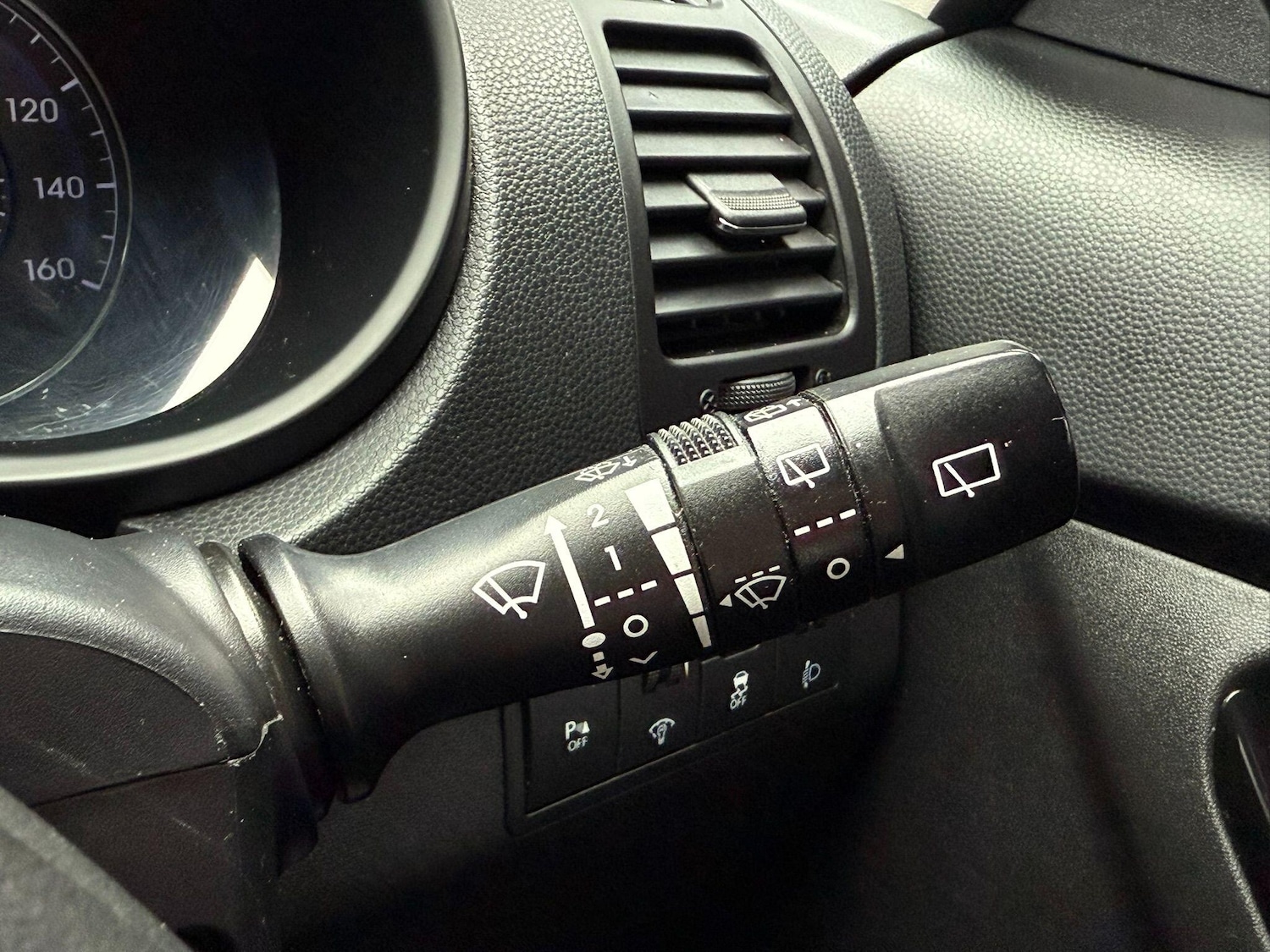 Used Hyundai Ix20 2014 for sale - 76990697: Photo 20