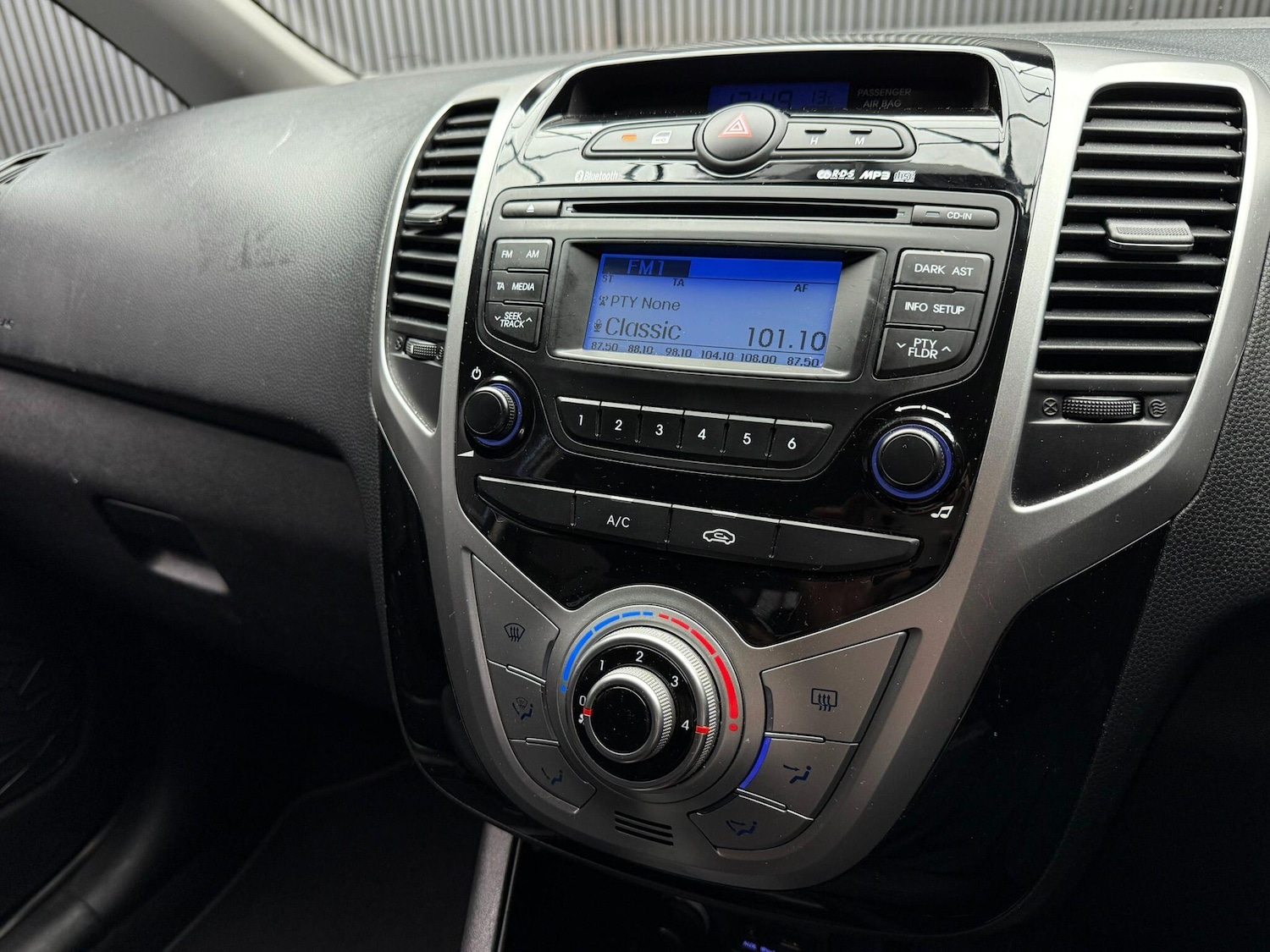 Used Hyundai Ix20 2014 for sale - 76990697: Photo 36