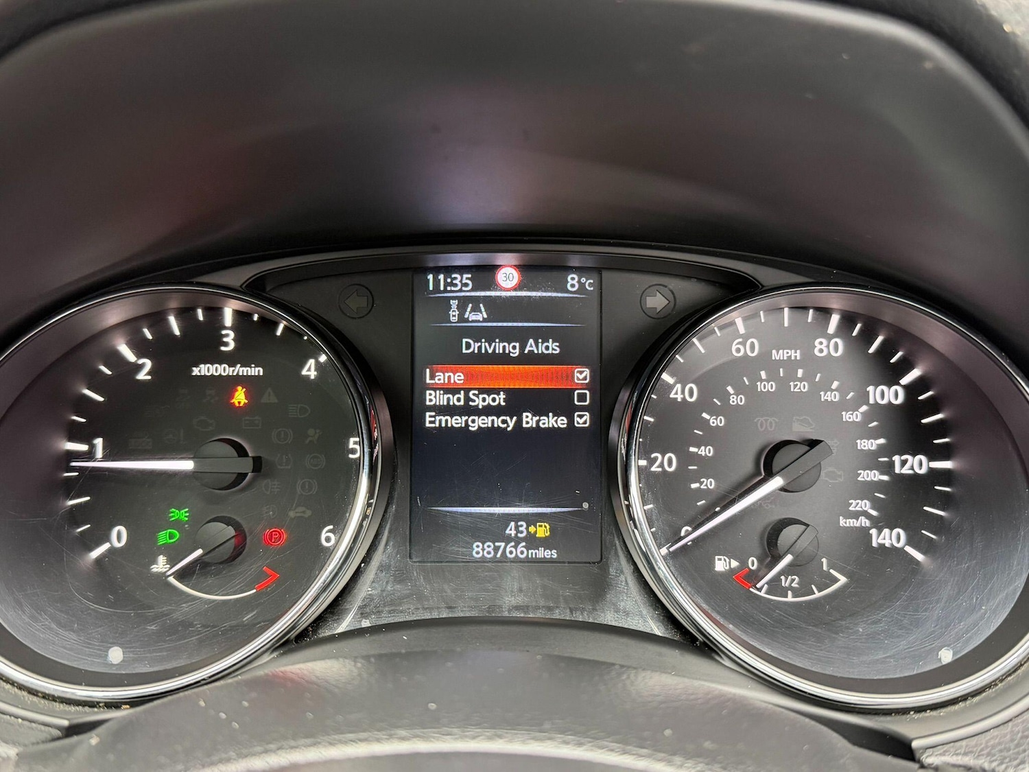 Used Nissan Qashqai 2014 for sale - 77559174: Photo 52