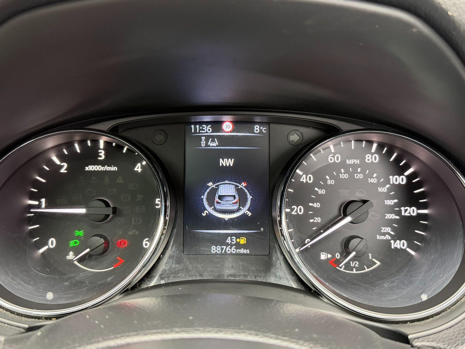 Used Nissan Qashqai 2014 for sale - 77559174: Photo 55