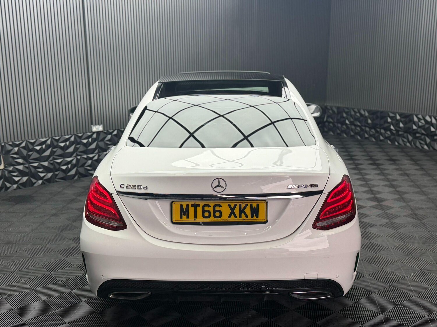 Used Mercedes-Benz C Class 2016 for sale - 77908519: Photo 16