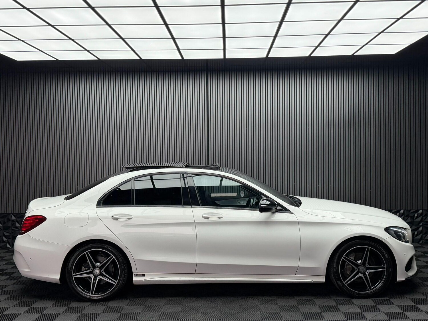 Used Mercedes-Benz C Class 2016 for sale - 77908519: Photo 17