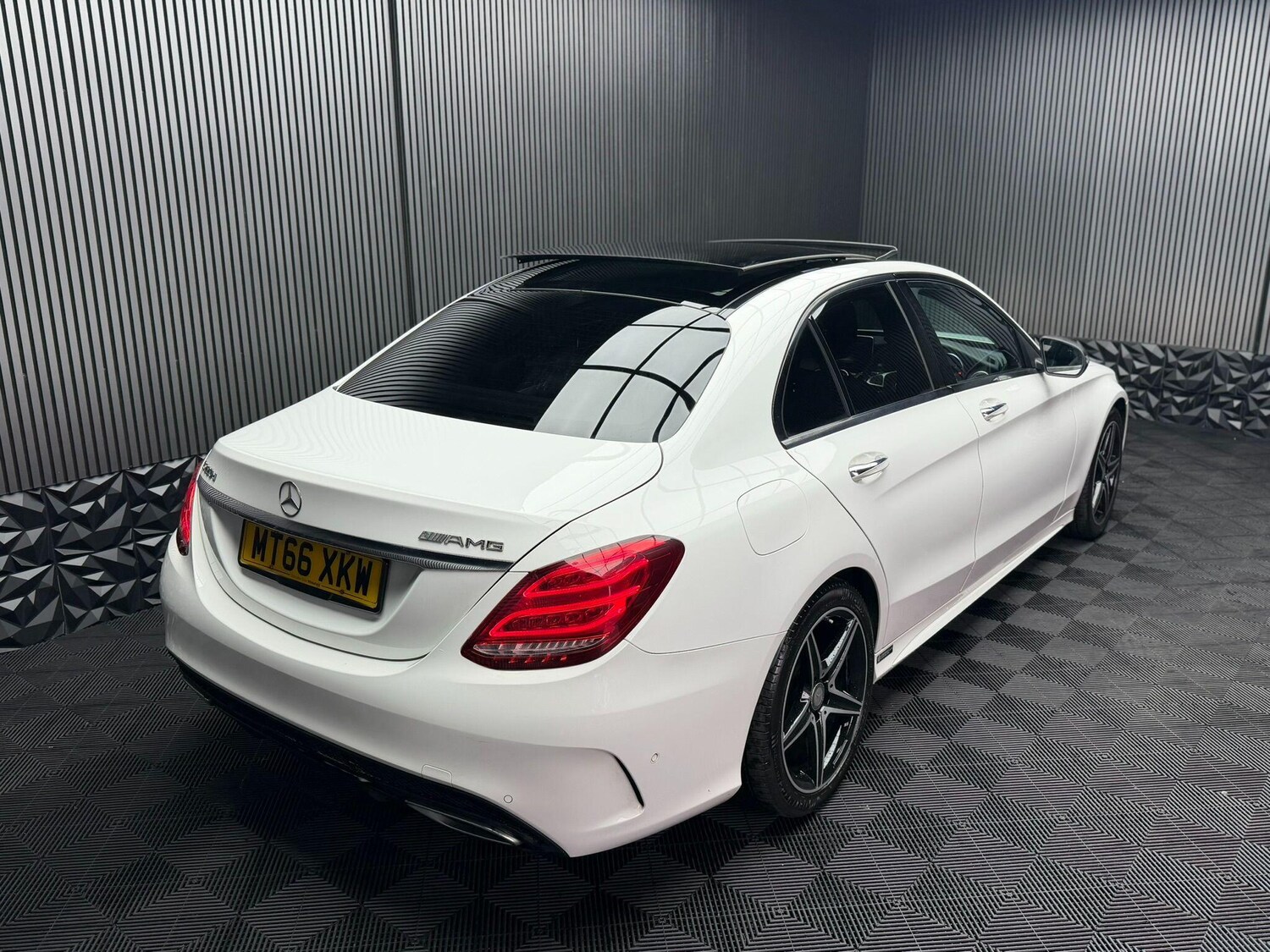 Used Mercedes-Benz C Class 2016 for sale - 77908519: Photo 20