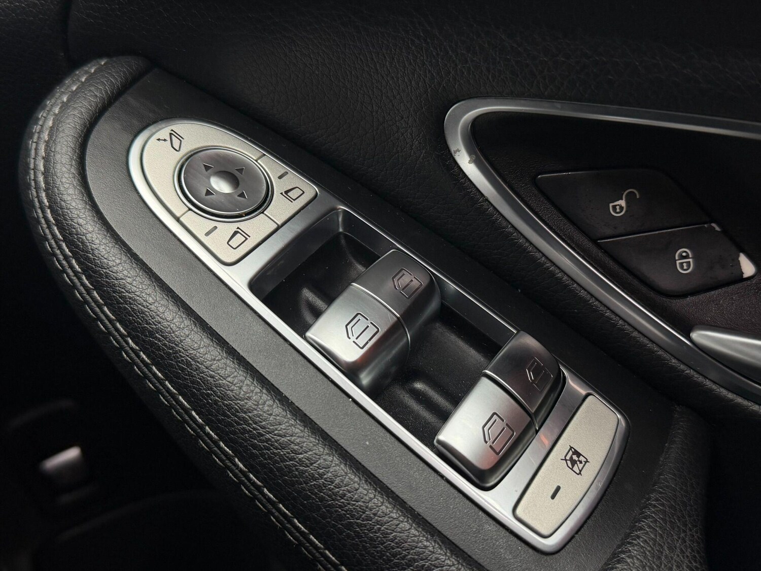 Used Mercedes-Benz C Class 2016 for sale - 77908519: Photo 34