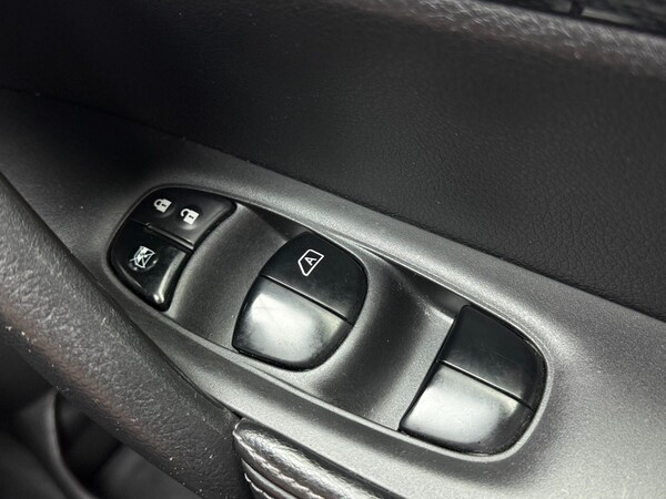 Used Nissan X-Trail 2016 for sale - 76317995: Photo 25