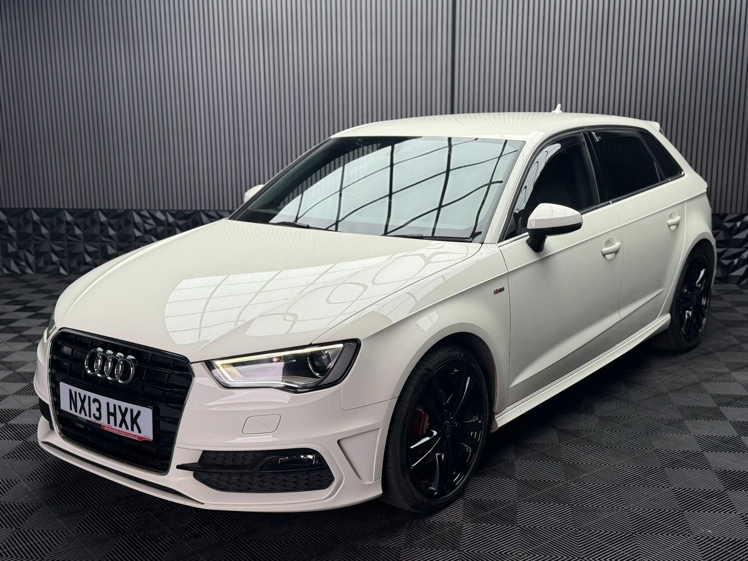 Used Audi A3 2013 for sale - 77908641: Photo 11