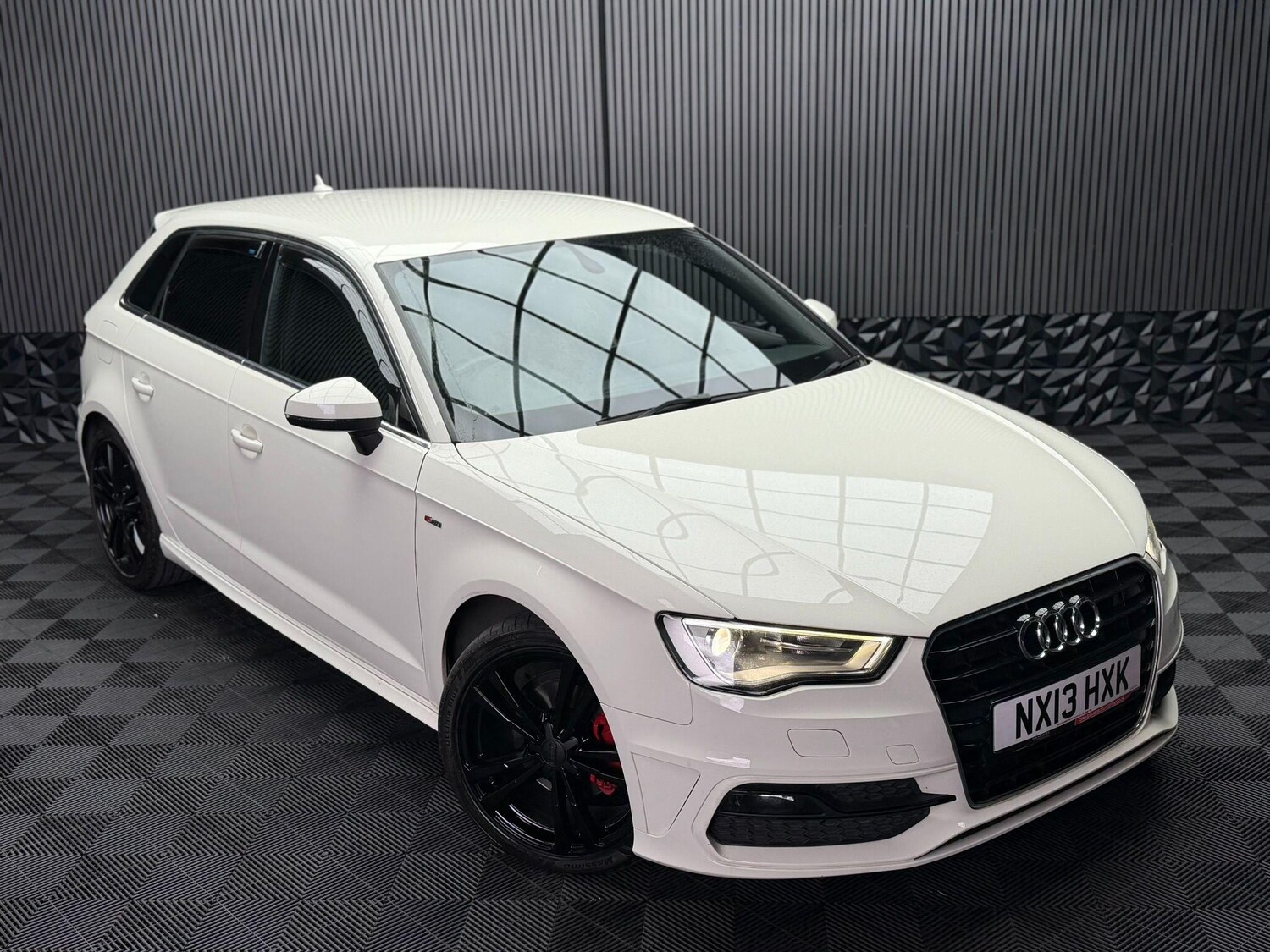 Used Audi A3 2013 for sale - 77908641: Photo 8