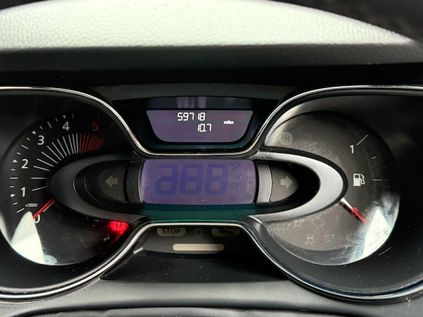 Used Renault Captur 2016 for sale - 76318218: Photo 45