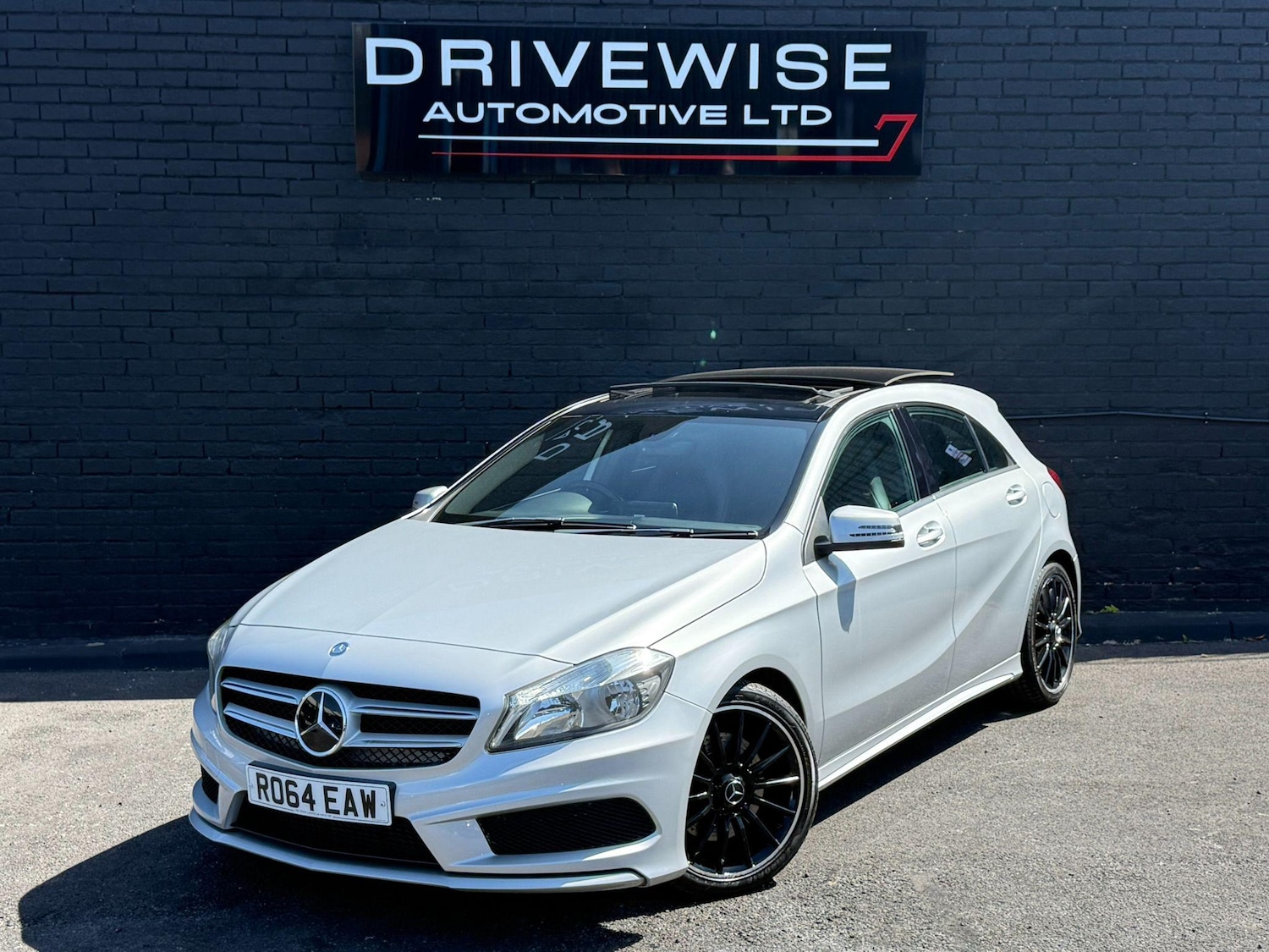 Used Mercedes-Benz A-Class 2014 for sale - 76317915: Photo 4