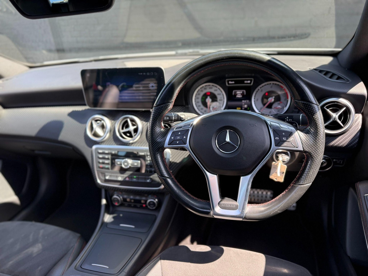 Used Mercedes-Benz A-Class 2014 for sale - 76317915: Photo 46