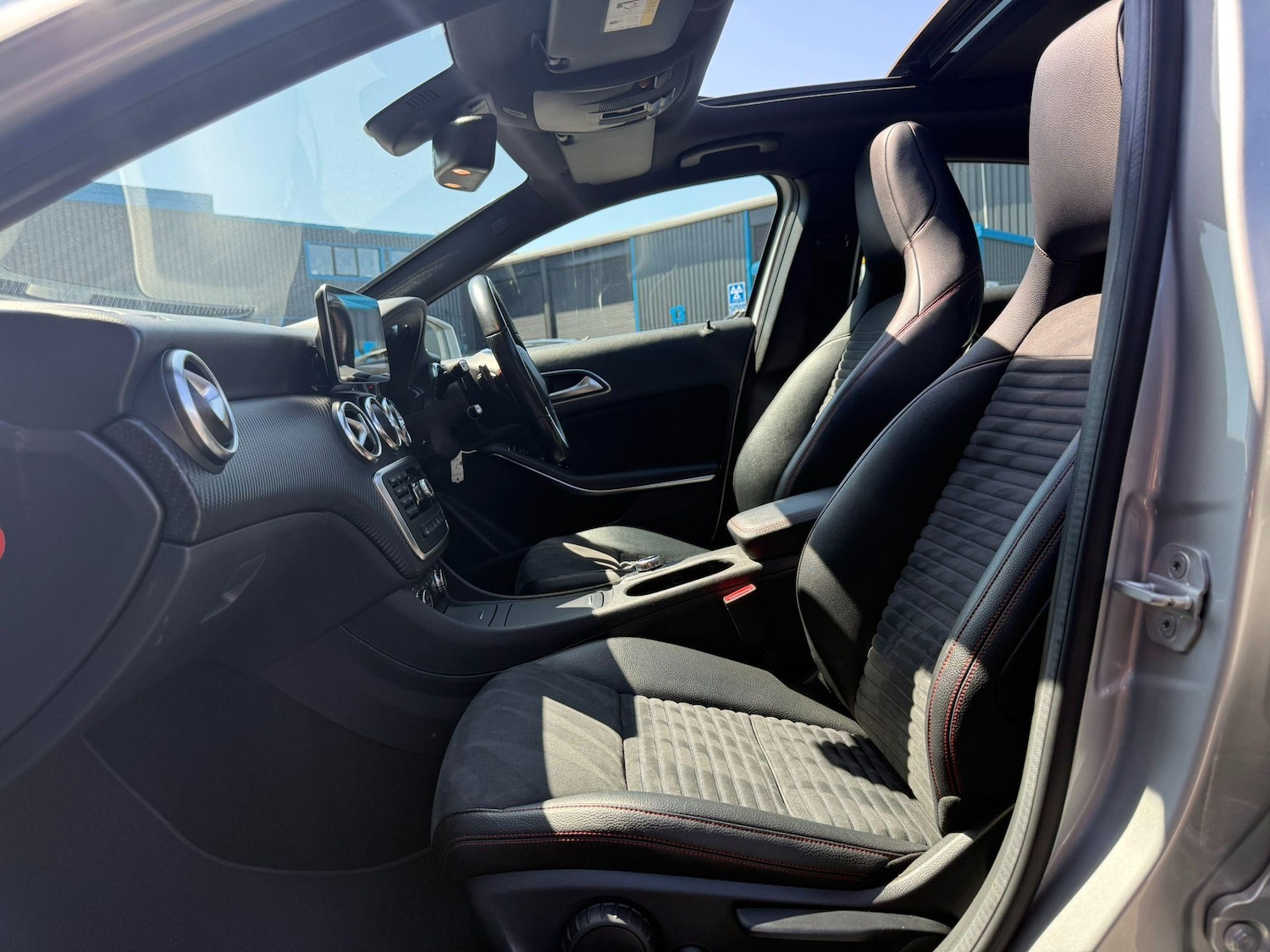 Used Mercedes-Benz A-Class 2014 for sale - 76317915: Photo 47