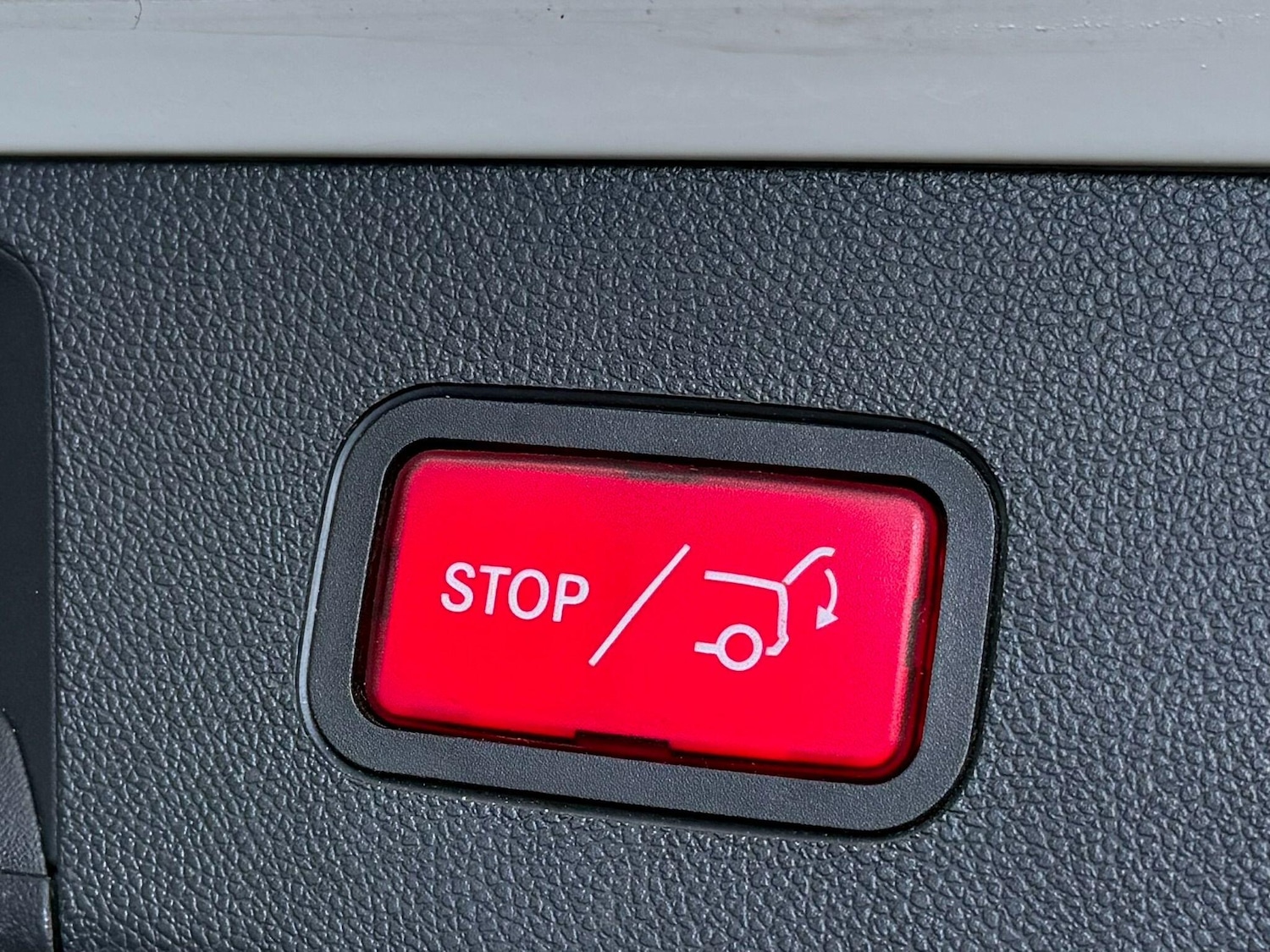 Used Mercedes-Benz E Class 2016 for sale - 77377625: Photo 22