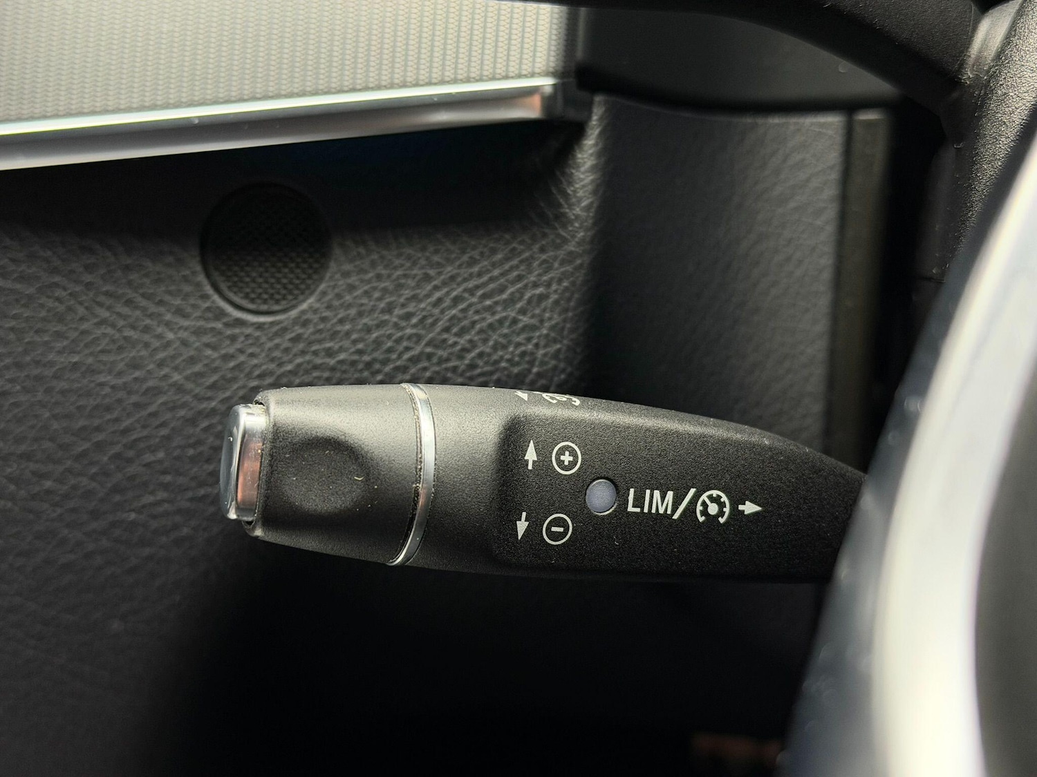 Used Mercedes-Benz E Class 2016 for sale - 77377625: Photo 29