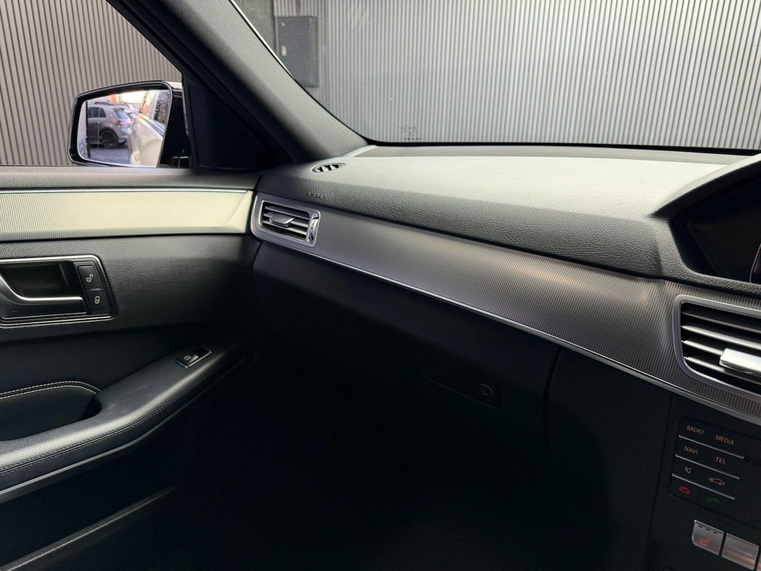 Used Mercedes-Benz E Class 2016 for sale - 77377625: Photo 57